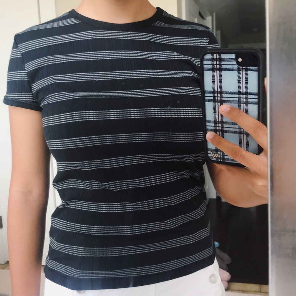Urban Outfitters L stripped t shirt